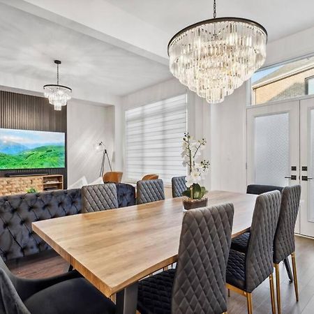 Barrie Luxe, Pool Table 6 Bedroom 6 Ba Custom Design A+ Location エクステリア 写真